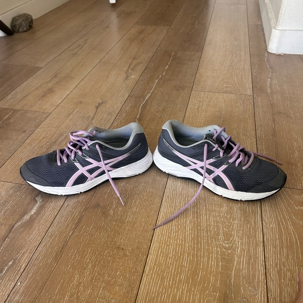 Asics Women's Black and Purple Athletic Shoes - Picture 5 of 7